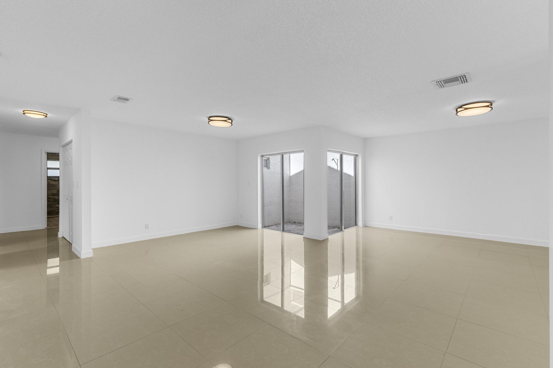 411 NW 65th Terrace, Plantation, FL 33317 Photo