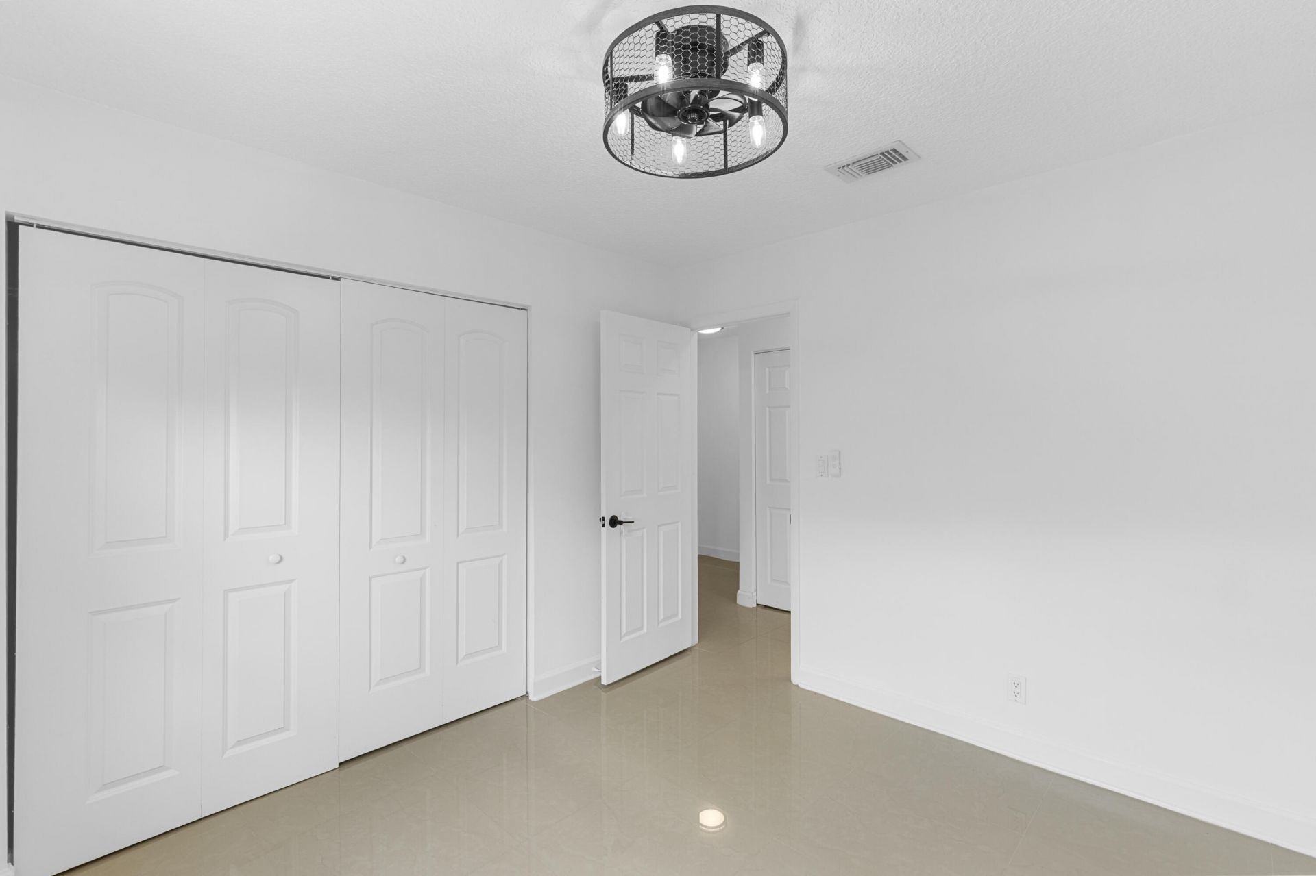 411 NW 65th Terrace, Plantation, FL 33317 Photo