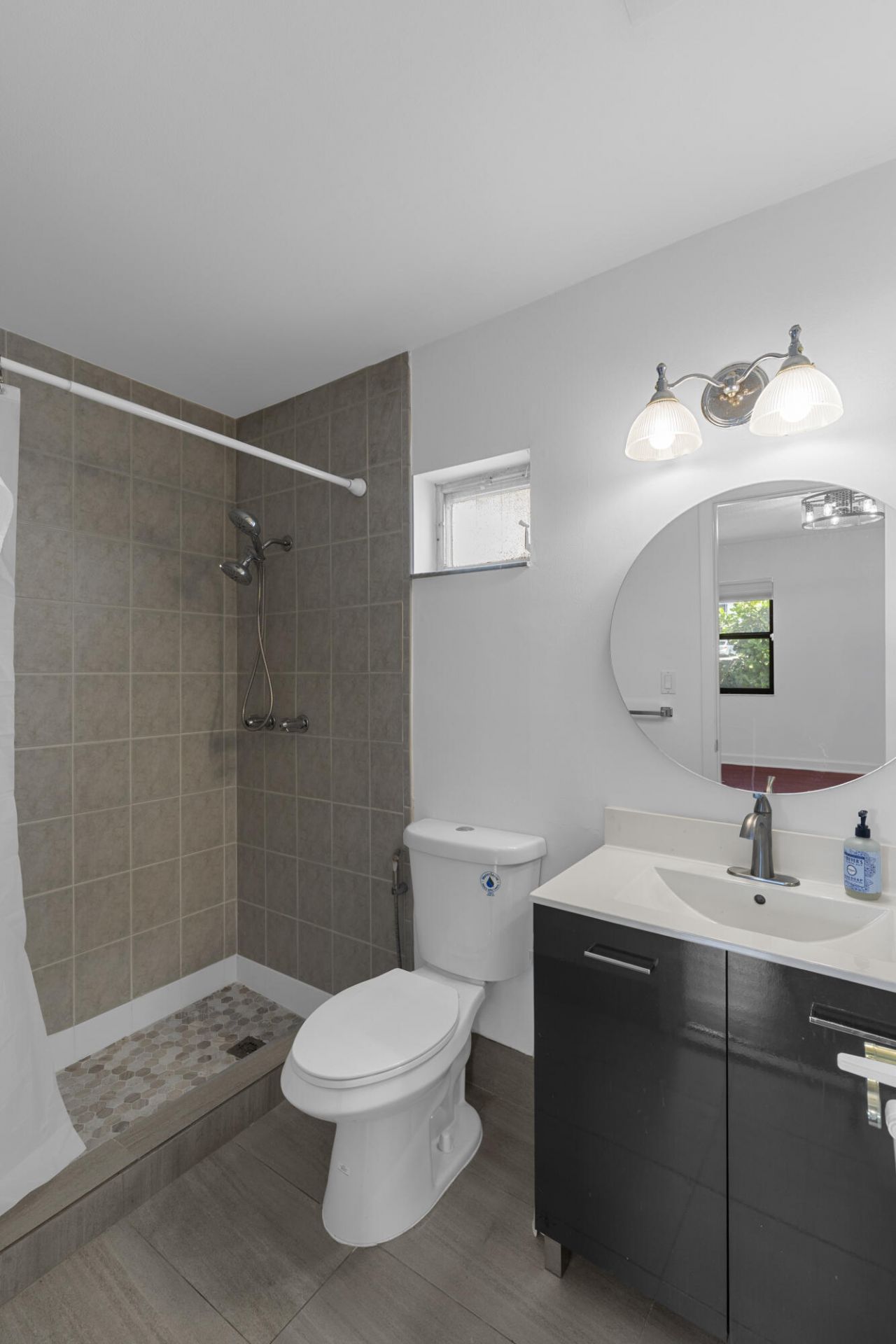 411 NW 65th Terrace, Plantation, FL 33317 Photo