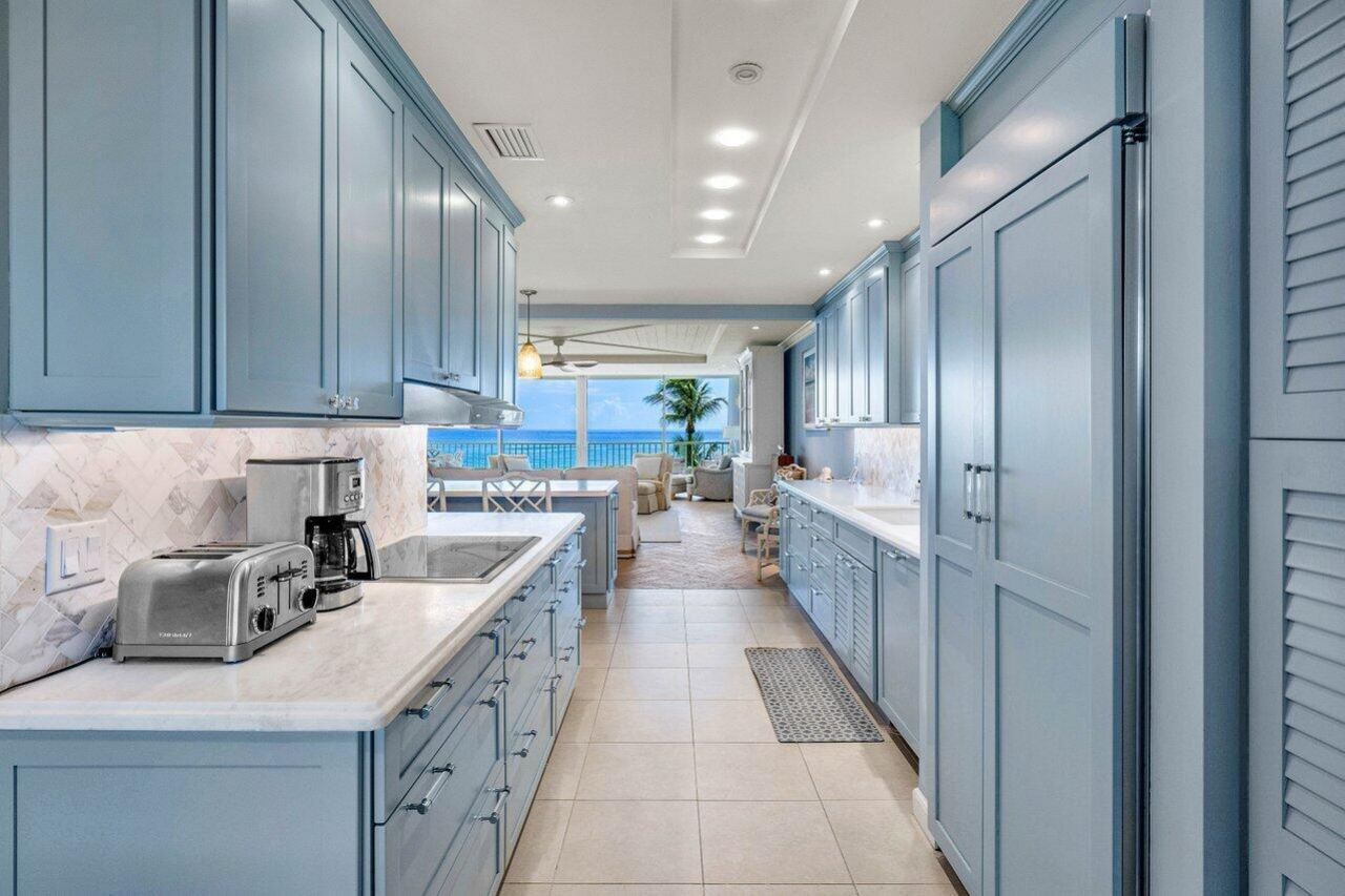 2001 SE Sailfish Point Boulevard, Unit 212, Stuart, FL 34996 Photo
