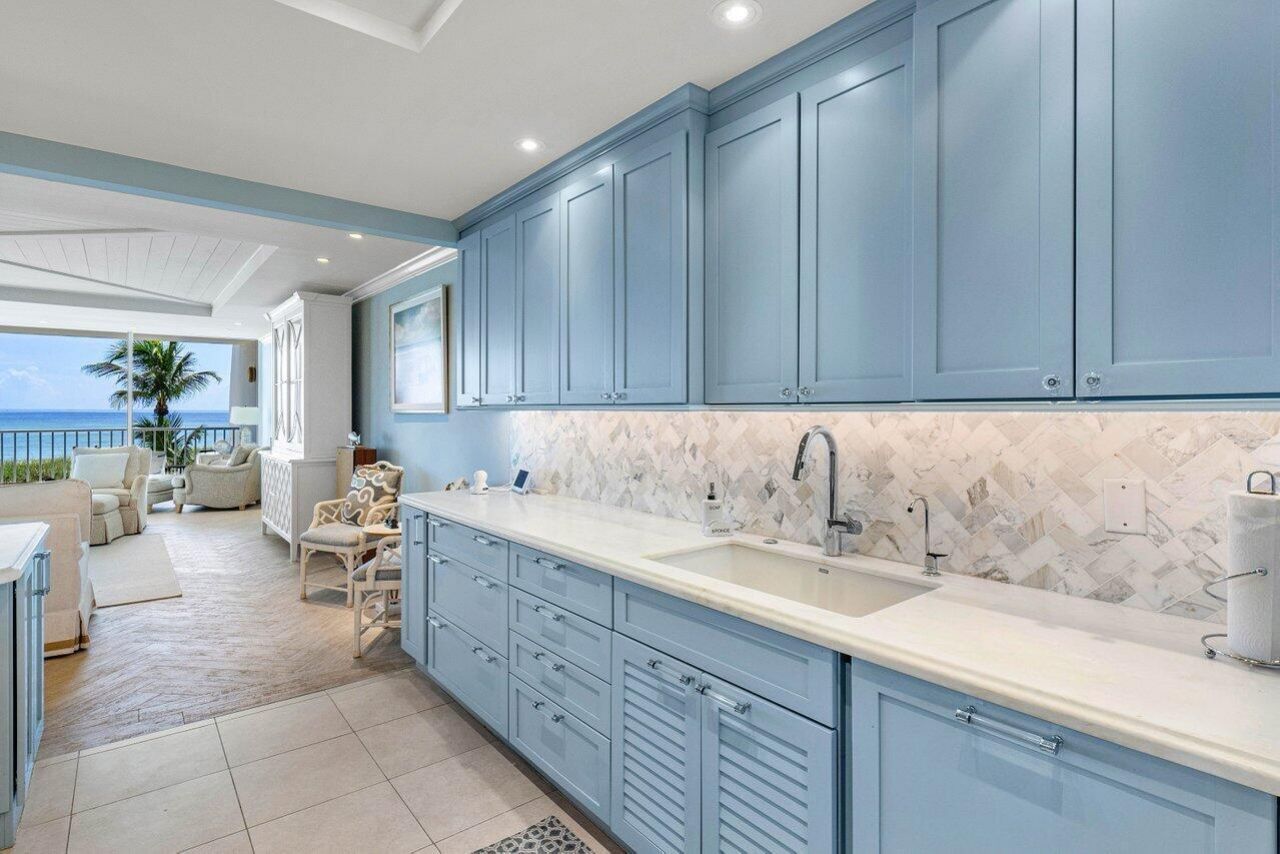 2001 SE Sailfish Point Boulevard, Unit 212, Stuart, FL 34996 Photo