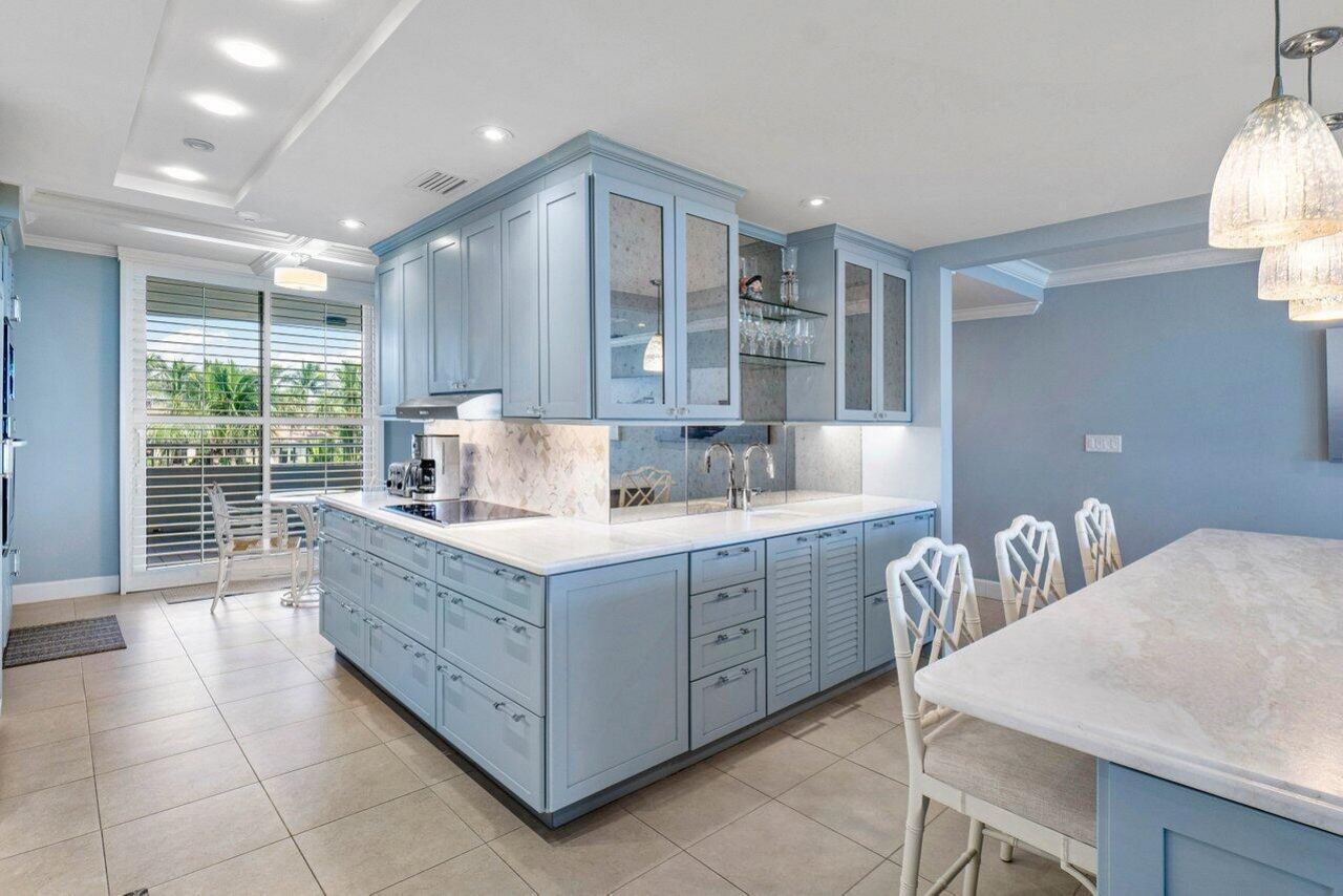 2001 SE Sailfish Point Boulevard, Unit 212, Stuart, FL 34996 Photo