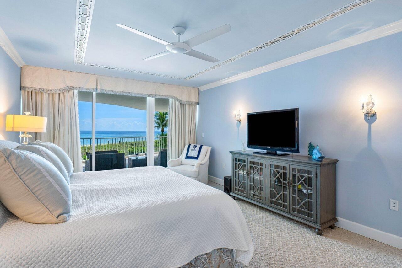 2001 SE Sailfish Point Boulevard, Unit 212, Stuart, FL 34996 Photo