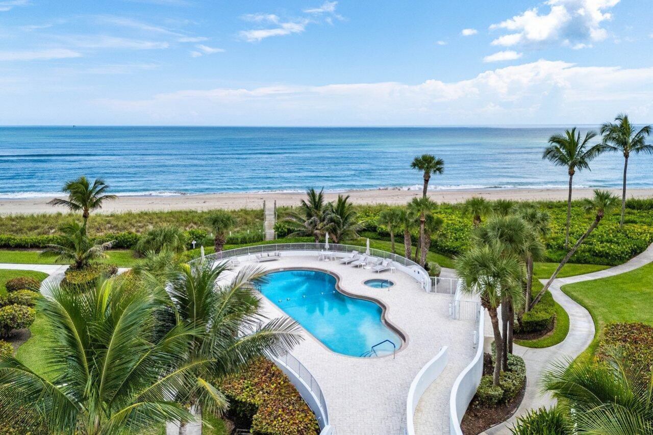 2001 SE Sailfish Point Boulevard, Unit 212, Stuart, FL 34996 Photo