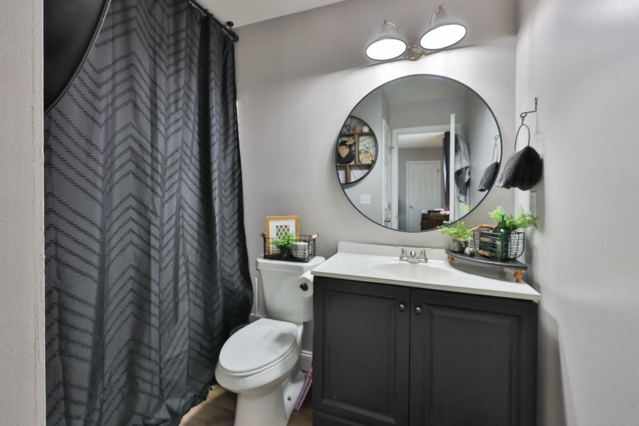 4592 Lomax Ct. Photo 15