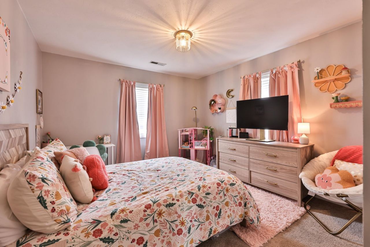 4592 Lomax Ct. Photo 17