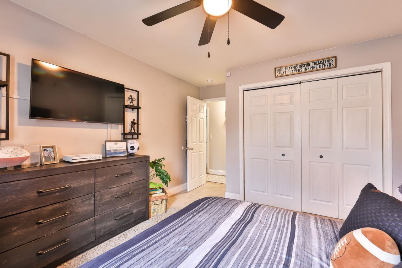 4592 Lomax Ct. Photo 21