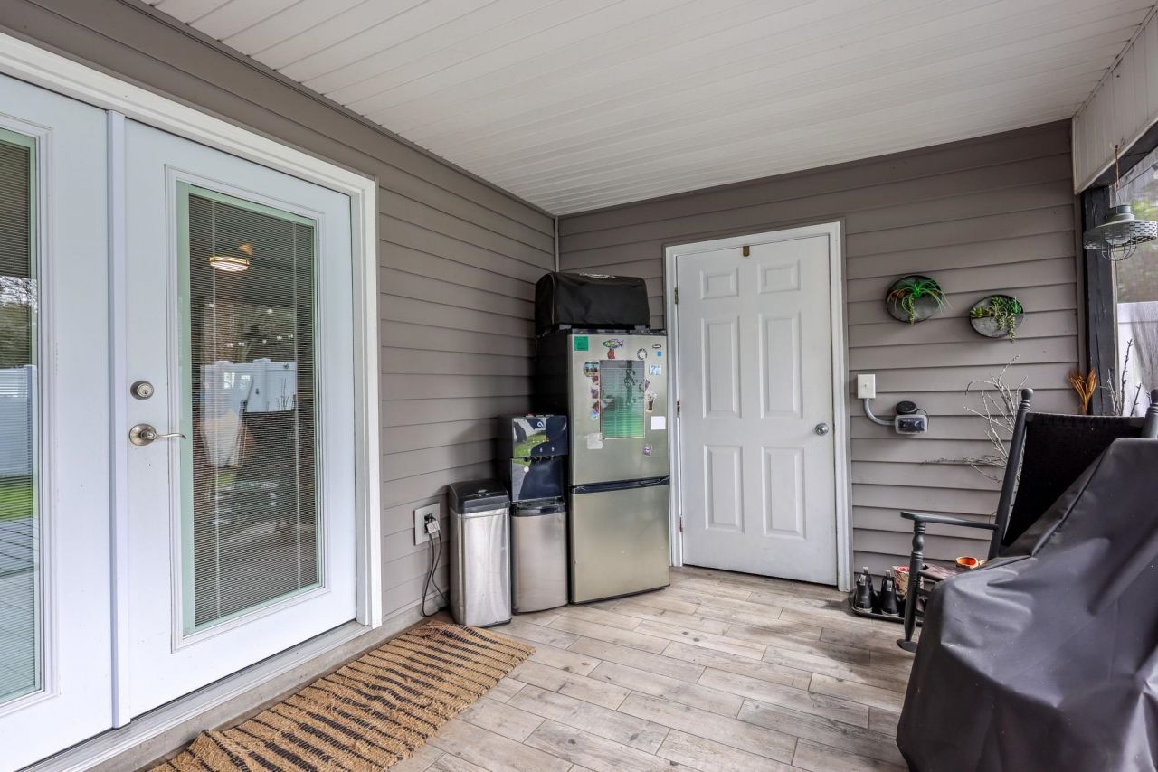 4592 Lomax Ct. Photo 26