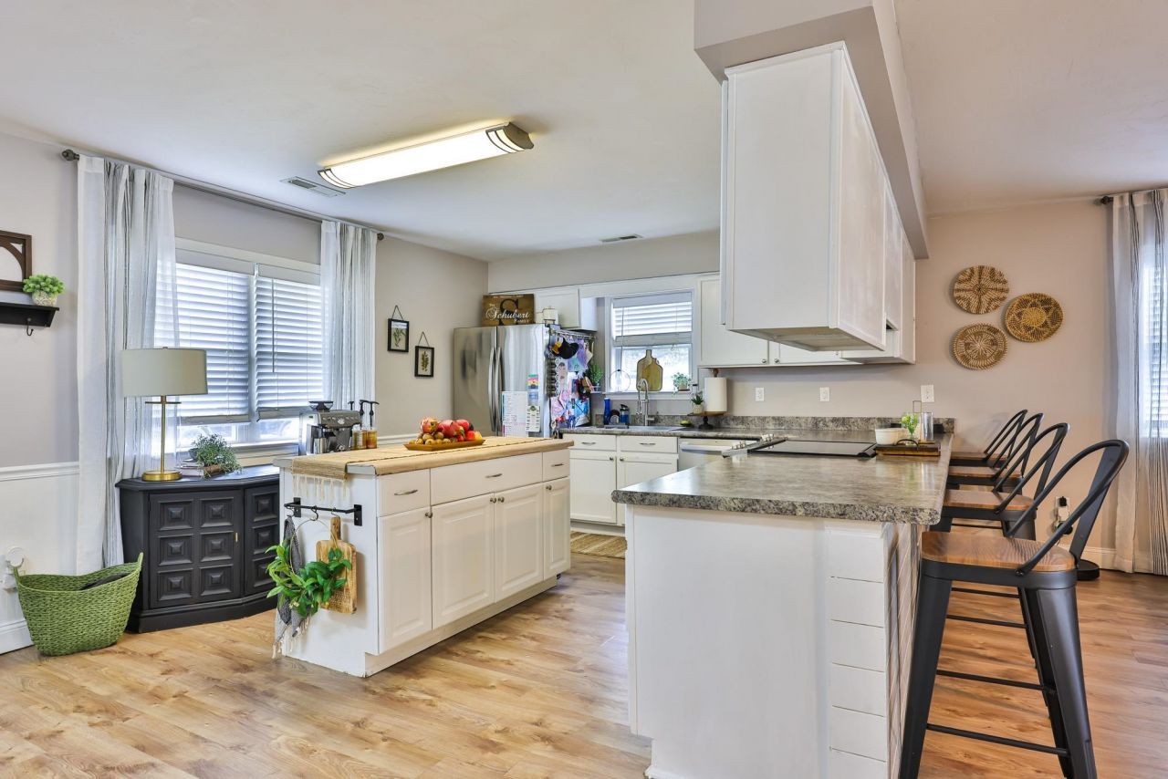 4592 Lomax Ct. Photo 9