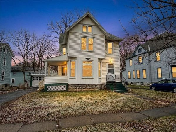 7 S Lewis Street, Auburn, NY 13021