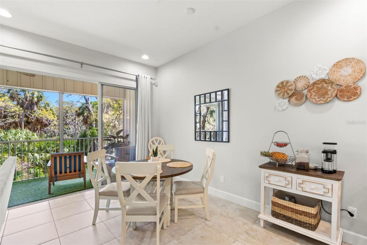 5918 Anchorage Way S, Saint Petersburg, FL 33712 Photo