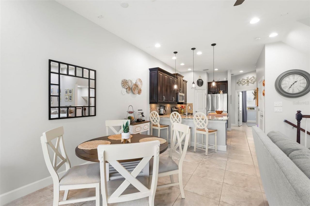 5918 Anchorage Way S, Saint Petersburg, FL 33712 Photo