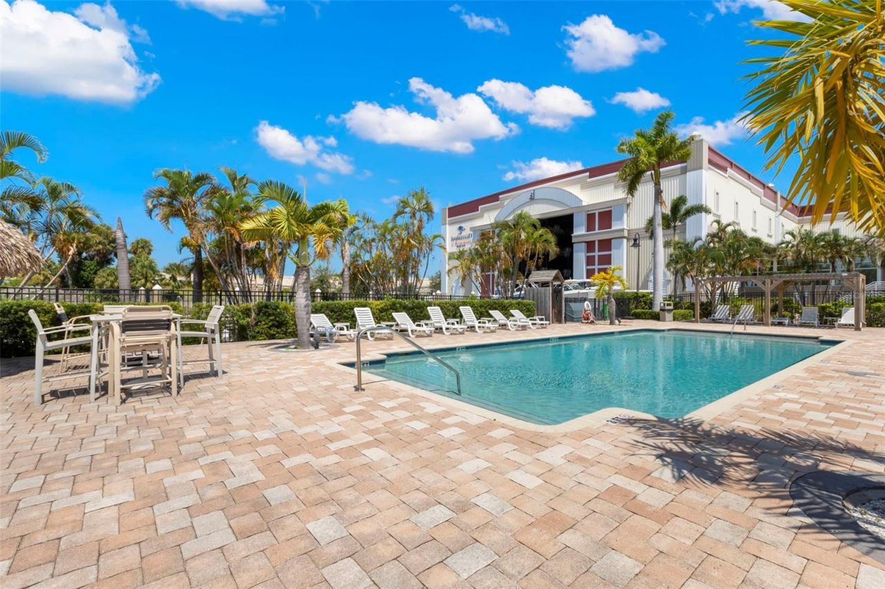 5918 Anchorage Way S, Saint Petersburg, FL 33712 Photo