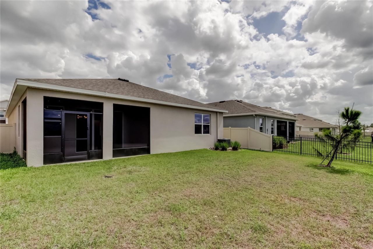 33888 Field Maple Loop, Wesley Chapel, FL 33545 Photo