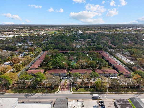 930 LA COSTA CIRCLE , Unit 2, SARASOTA, FL 34237