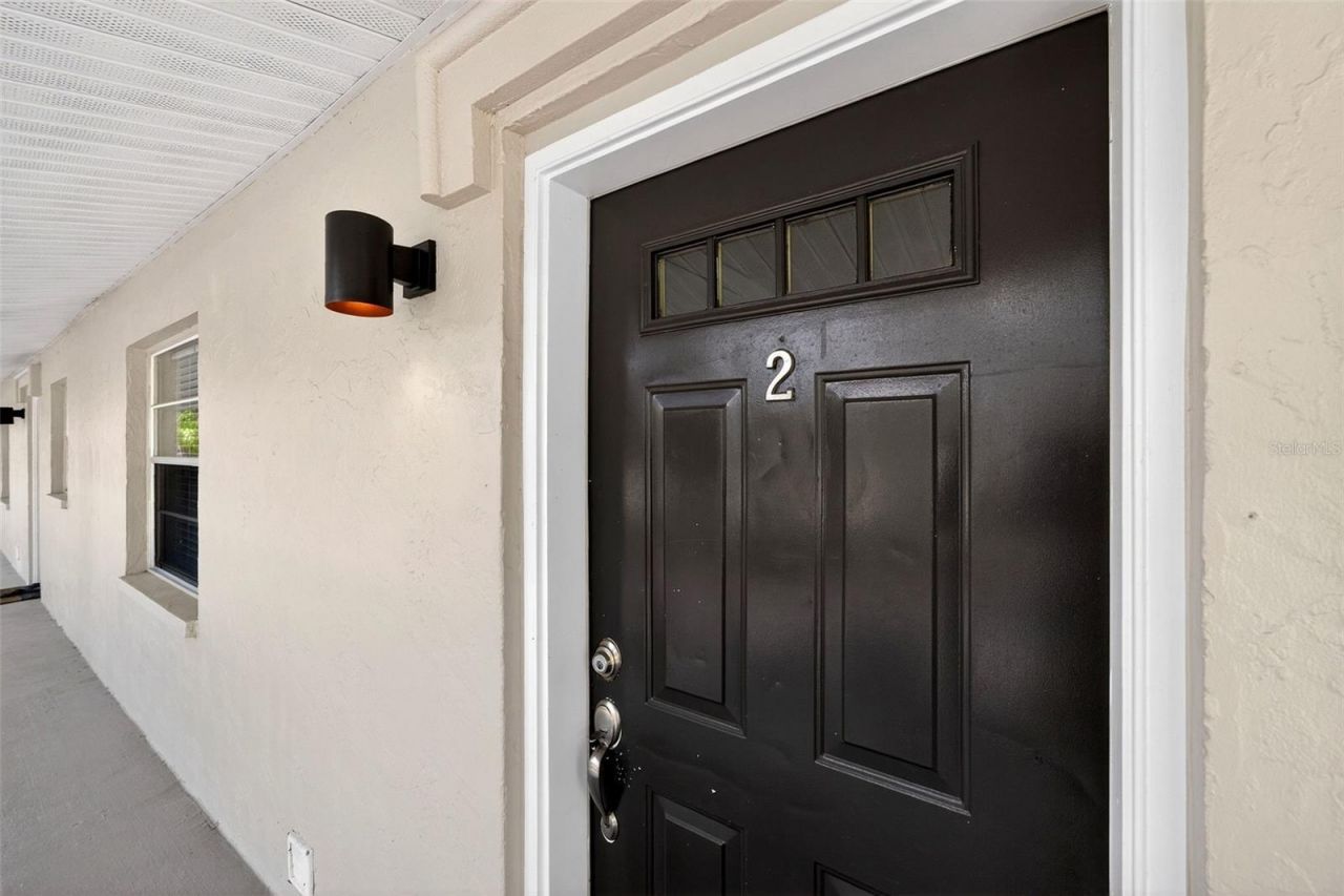 930 La Costa Circle, Unit 2, Sarasota, FL 34237 Photo