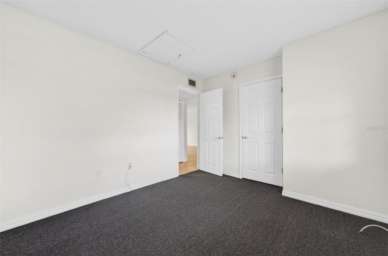 930 La Costa Circle, Unit 2, Sarasota, FL 34237 Photo