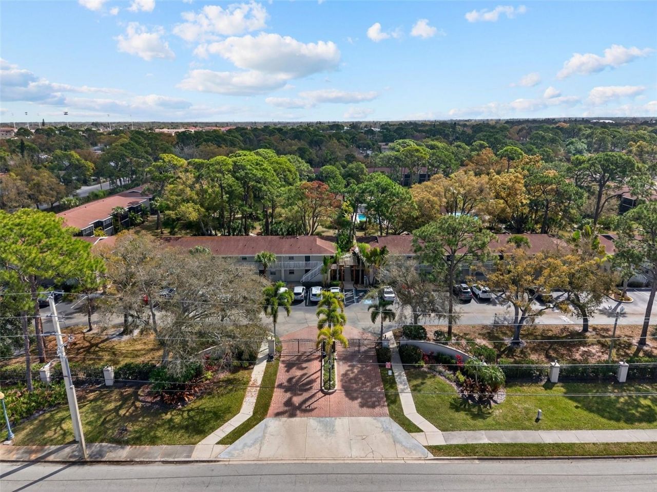 930 La Costa Circle, Unit 2, Sarasota, FL 34237 Photo