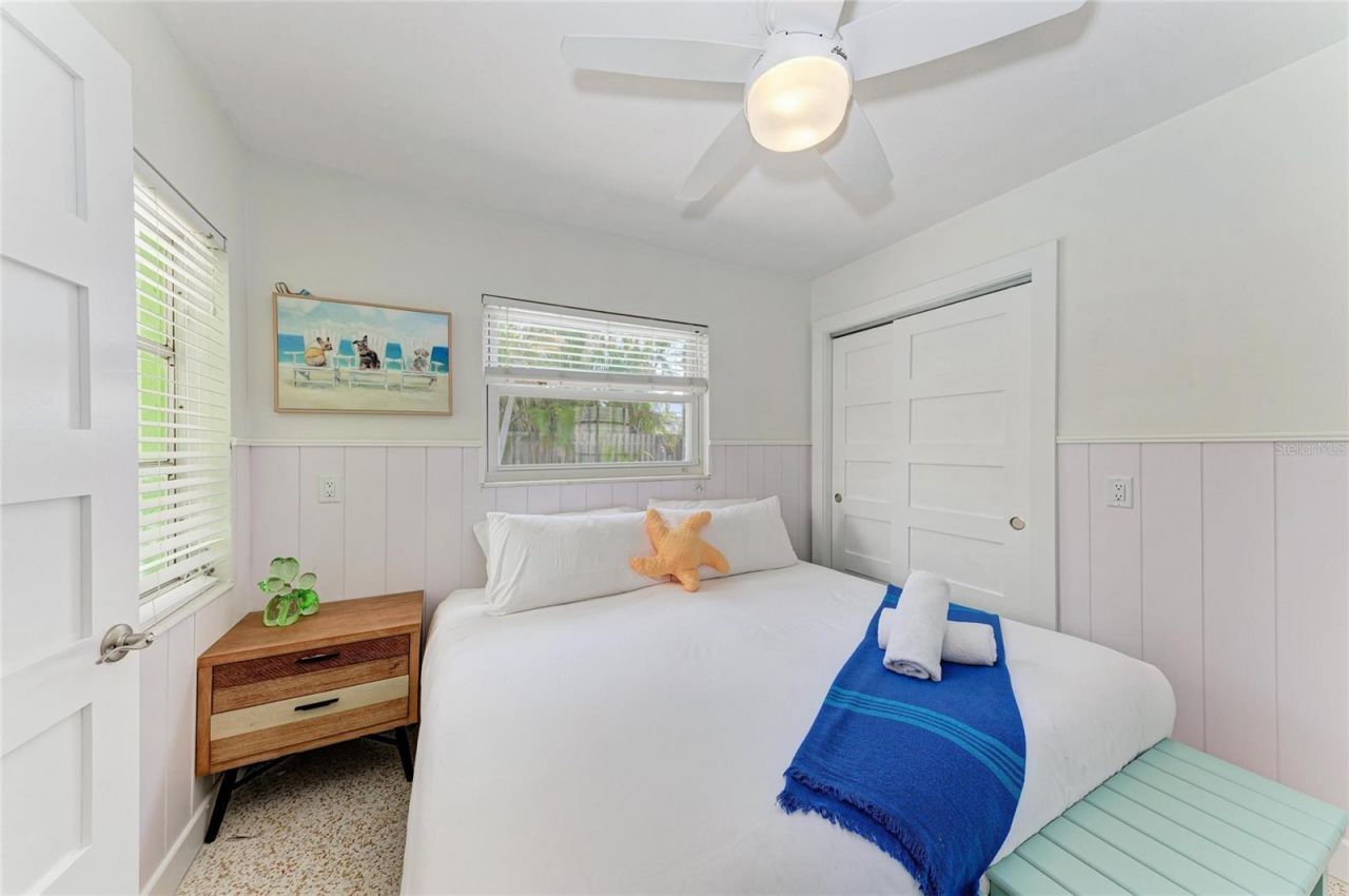 2111 Avenue B, Bradenton Beach, FL 34217 Photo