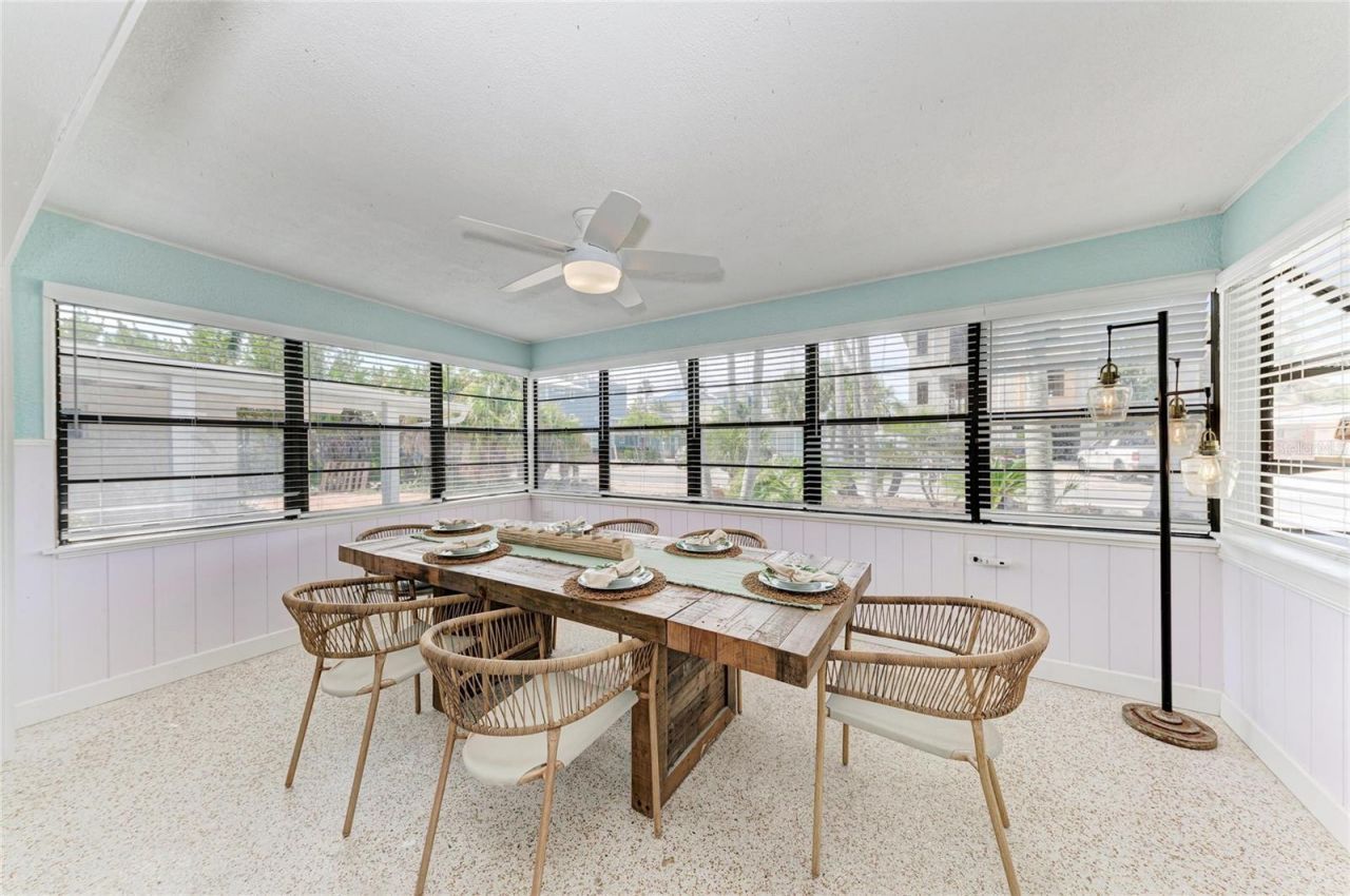 2111 Avenue B, Bradenton Beach, FL 34217 Photo