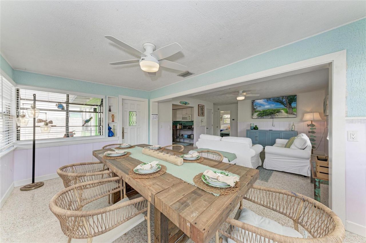 2111 Avenue B, Bradenton Beach, FL 34217 Photo