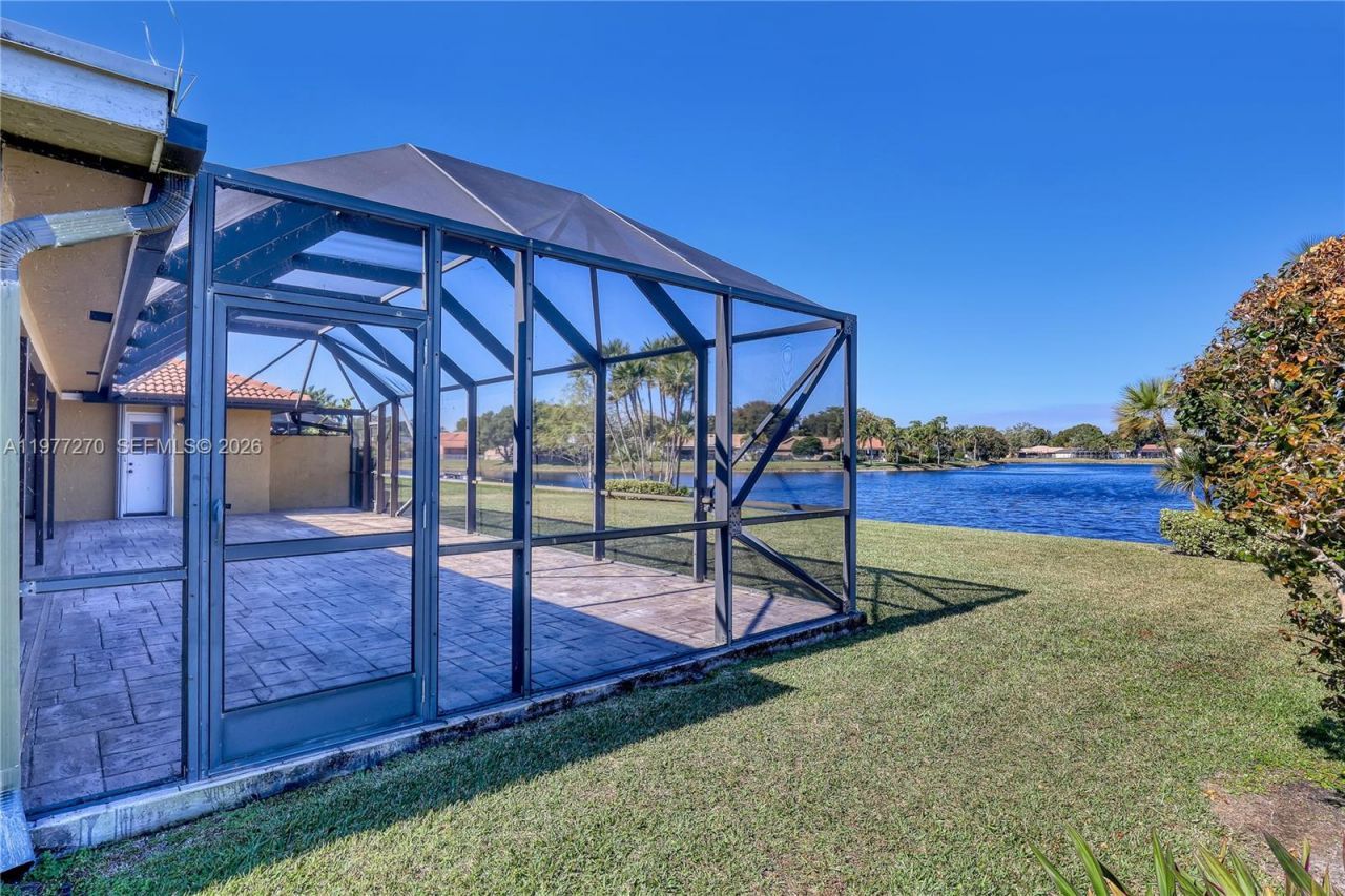 1048 NW 110th Ln , Coral Springs, FL 33071 Photo