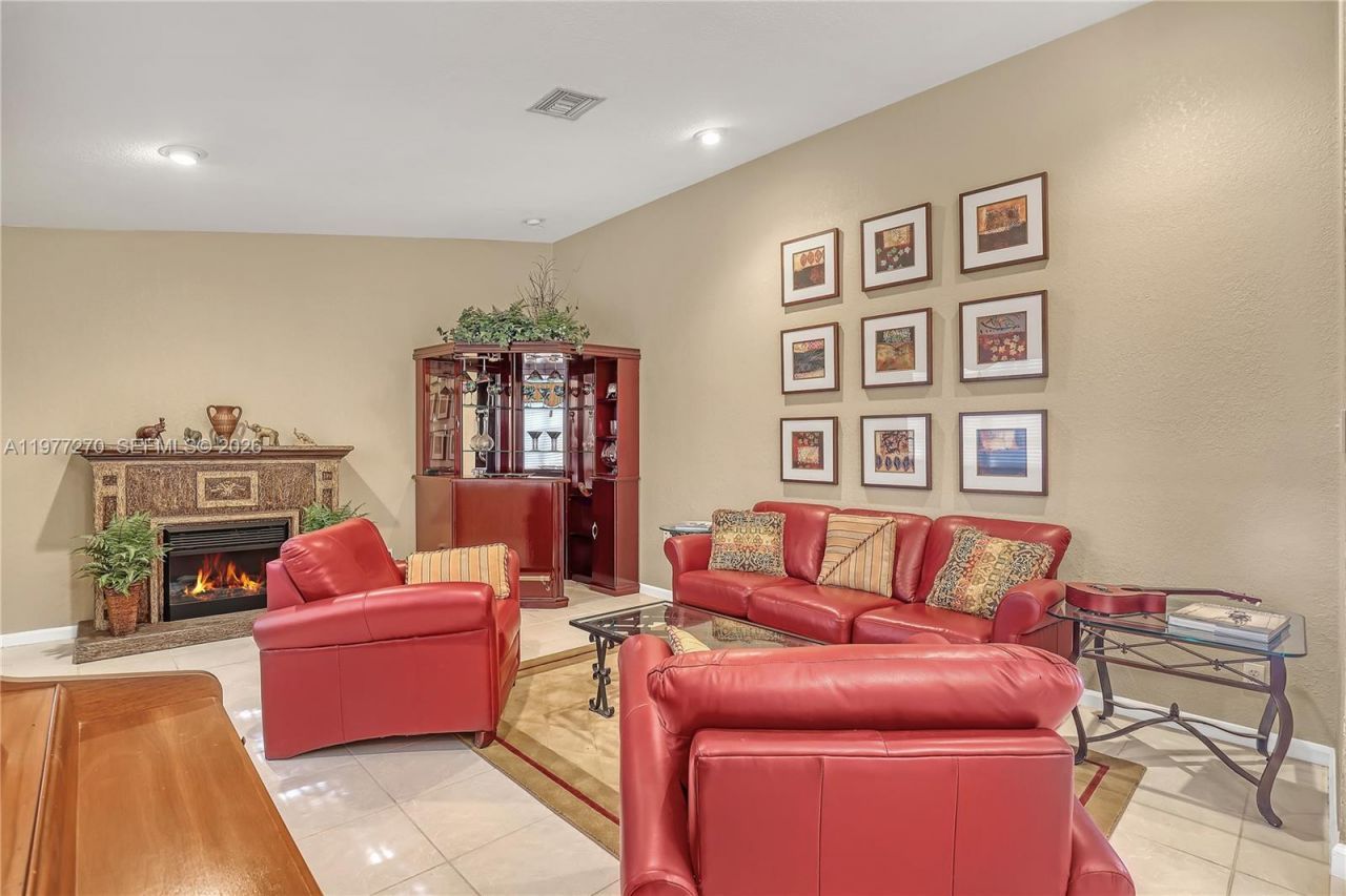 1048 NW 110th Ln , Coral Springs, FL 33071 Photo