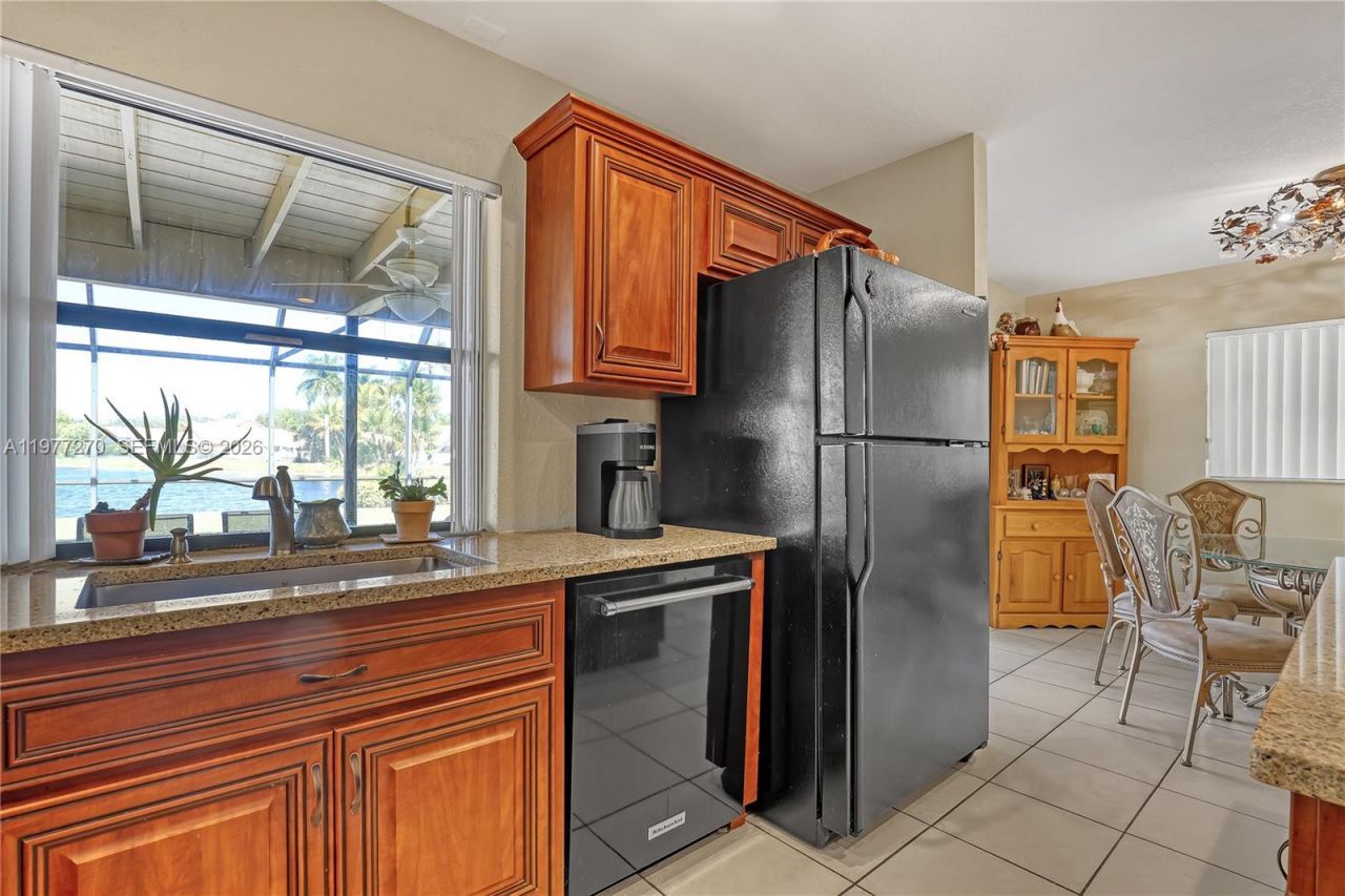 1048 NW 110th Ln , Coral Springs, FL 33071 Photo