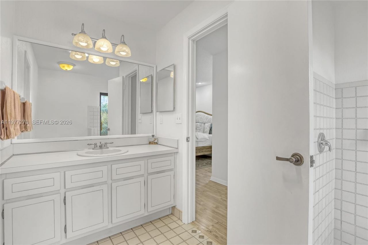 1048 NW 110th Ln , Coral Springs, FL 33071 Photo