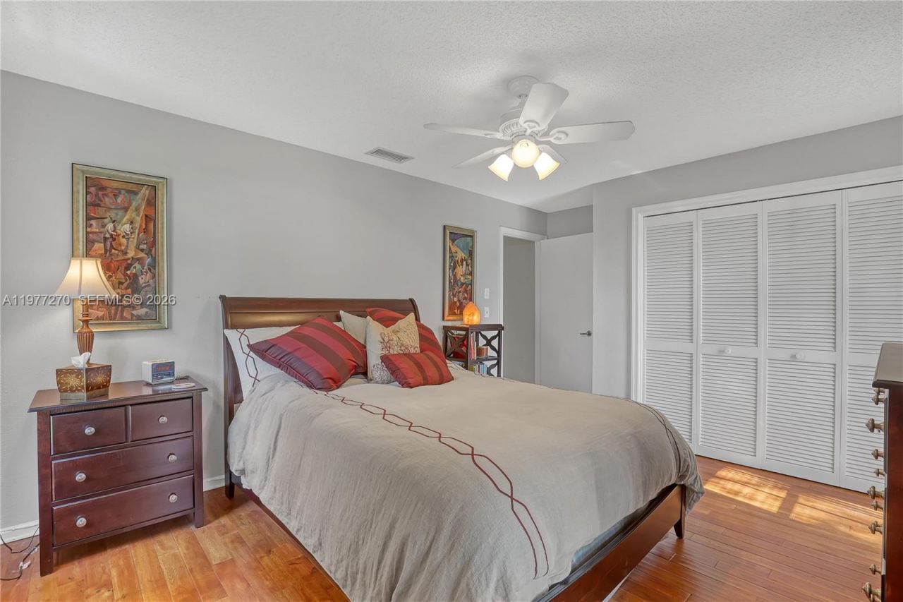 1048 NW 110th Ln , Coral Springs, FL 33071 Photo