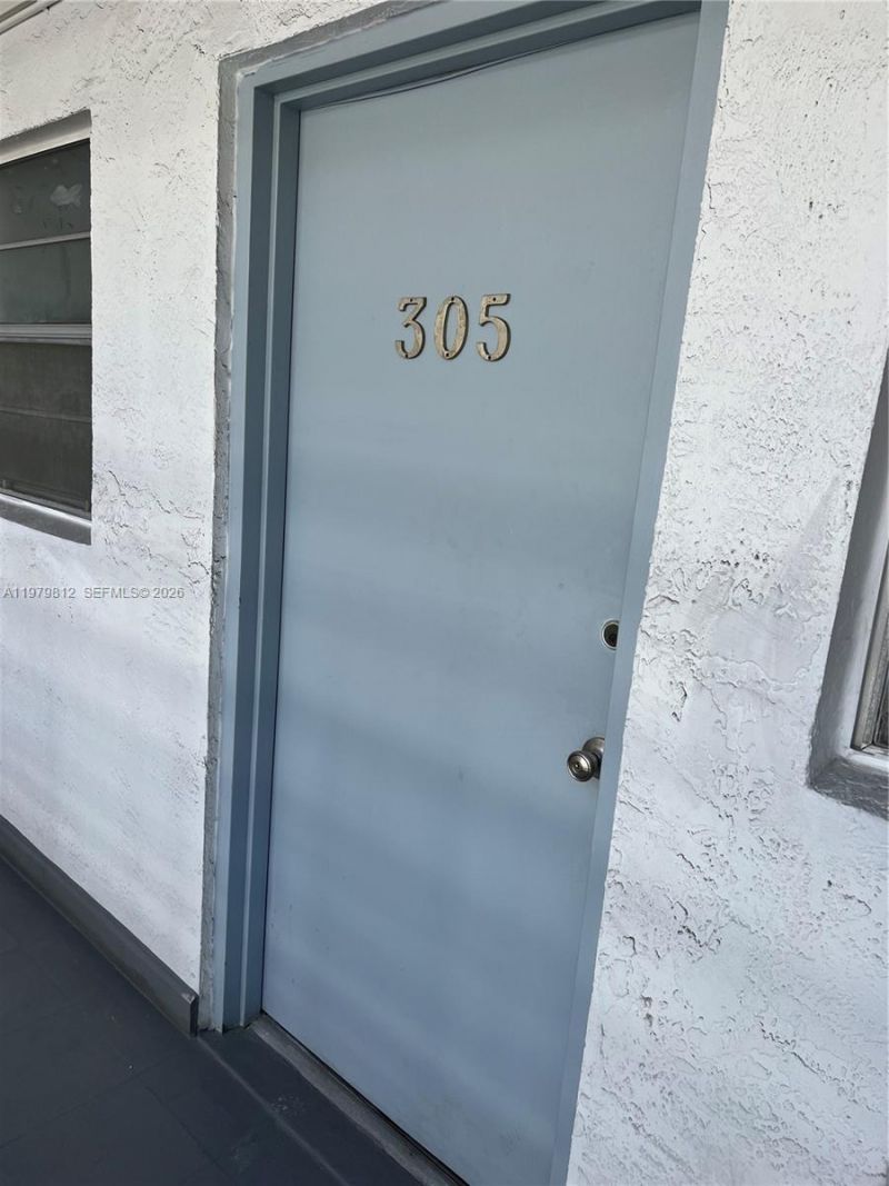 221 Meridian Ave , Unit 305, Miami Beach, FL 33139 Photo