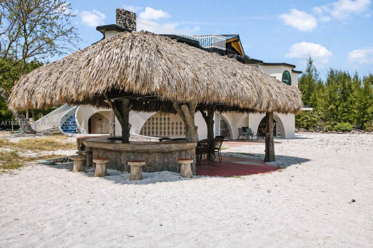 1557 Long Beach Dr , Big Pine Key, FL 33043 Photo