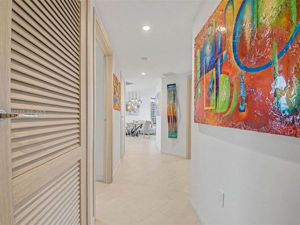 1000 Brickell Plz, Unit 2912, Miami, FL 33131