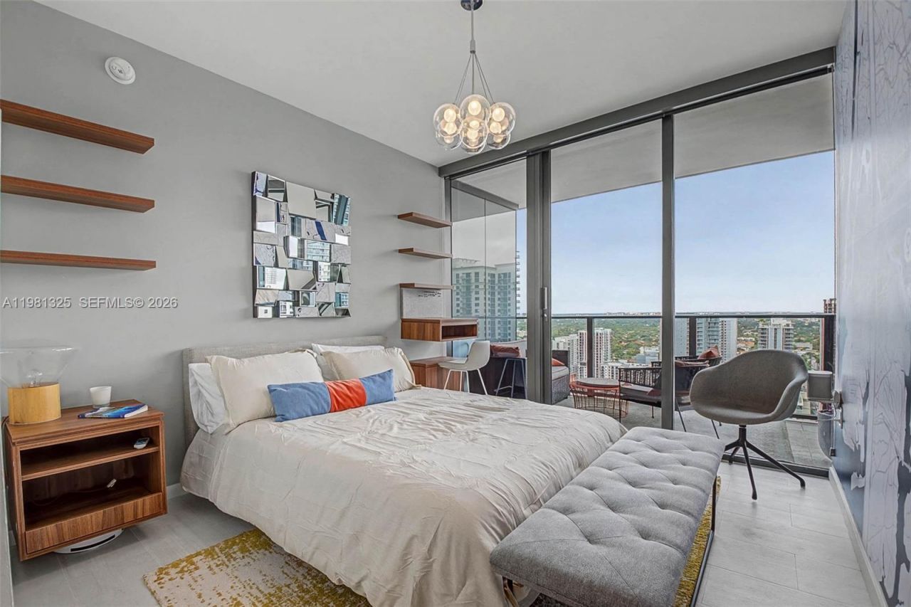 1000 Brickell Plz, Unit 2912, Miami, FL 33131 Photo