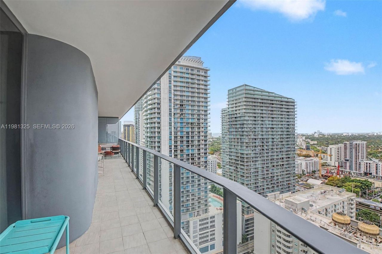 1000 Brickell Plz, Unit 2912, Miami, FL 33131 Photo