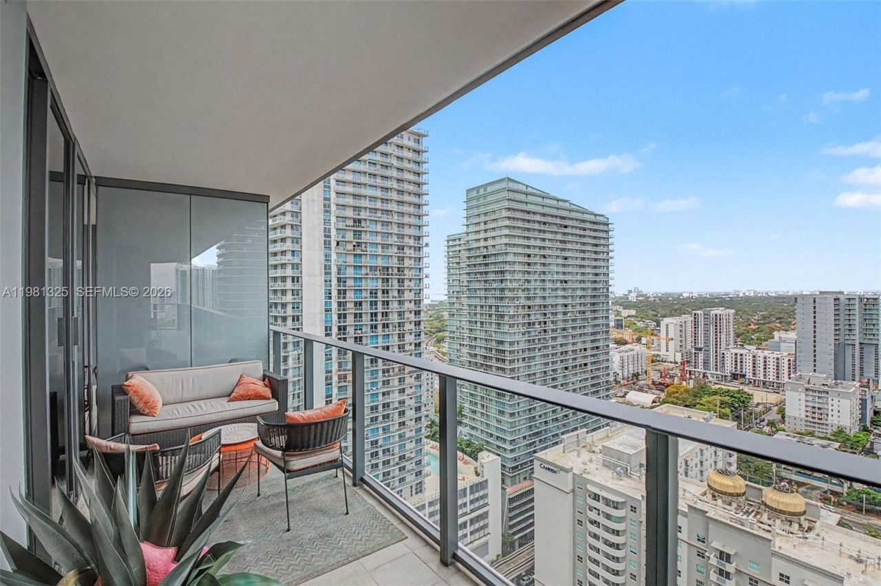 1000 Brickell Plz, Unit 2912, Miami, FL 33131 Photo