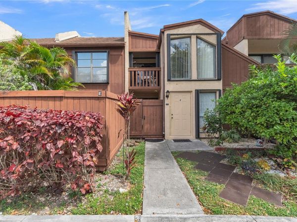 6411 SW 116th Ct , Unit E, Miami, FL 33173