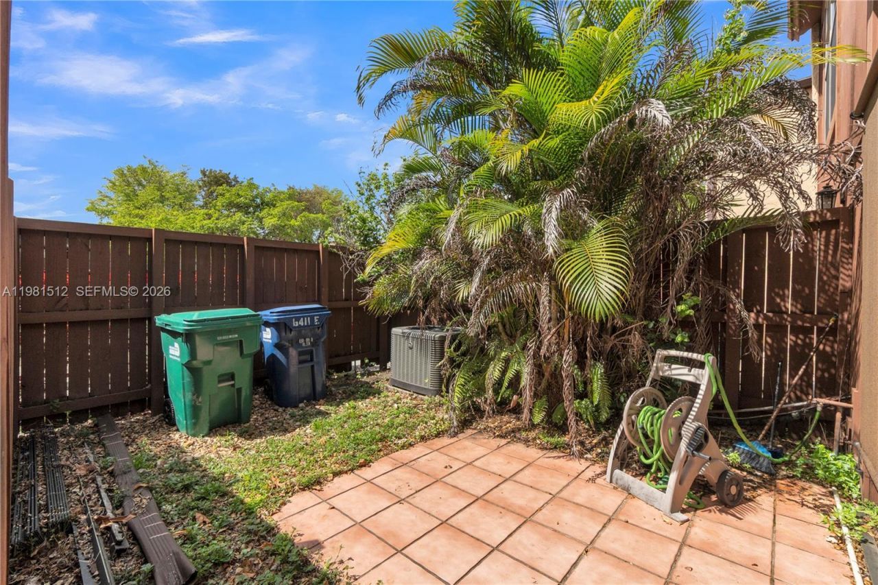 6411 SW 116th Ct , Unit E, Miami, FL 33173 Photo