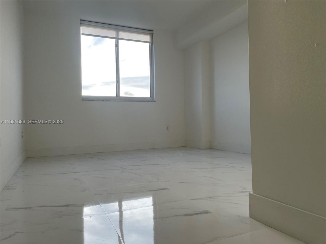 2775 NE 187th St, Unit 607, Aventura, FL 33180 Photo