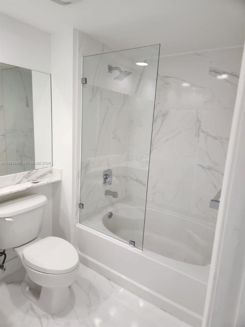 2775 NE 187th St, Unit 607, Aventura, FL 33180 Photo