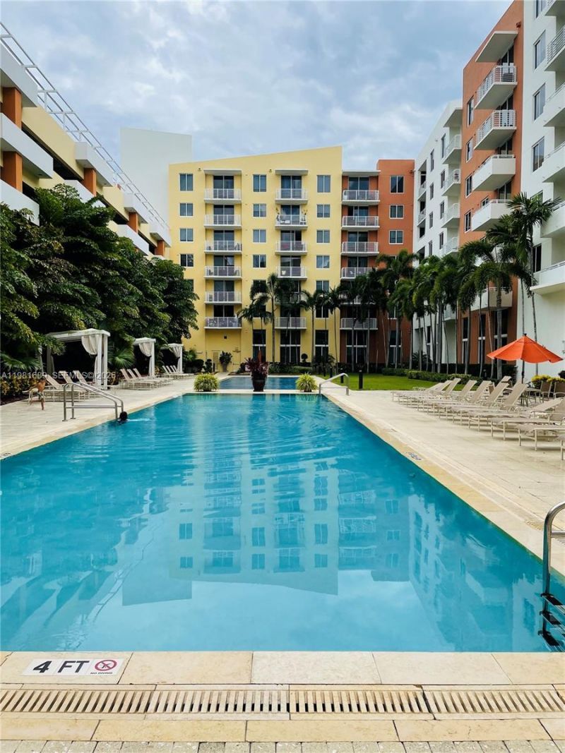2775 NE 187th St, Unit 607, Aventura, FL 33180 Photo