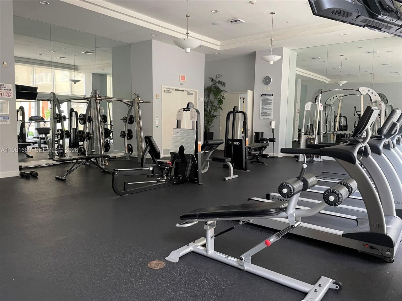 2775 NE 187th St, Unit 607, Aventura, FL 33180 Photo