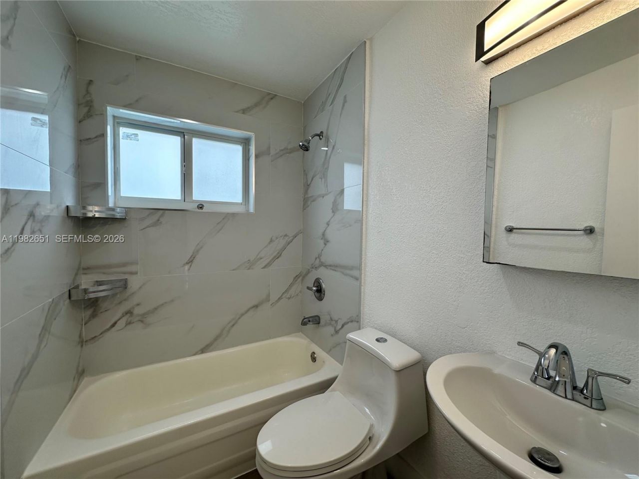 913 NE 17th St , Unit 8, Fort Lauderdale, FL 33305 Photo