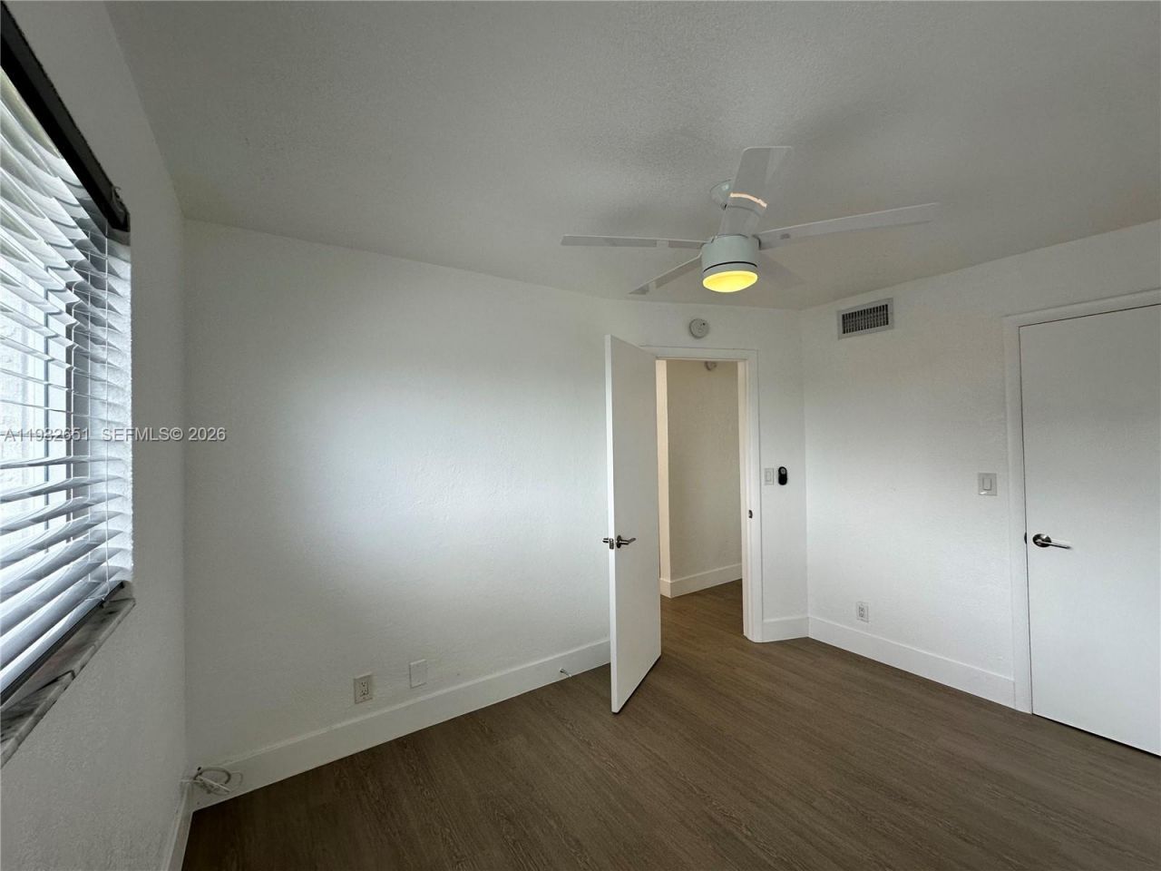913 NE 17th St, Unit 8, Fort Lauderdale, FL 33305 Photo