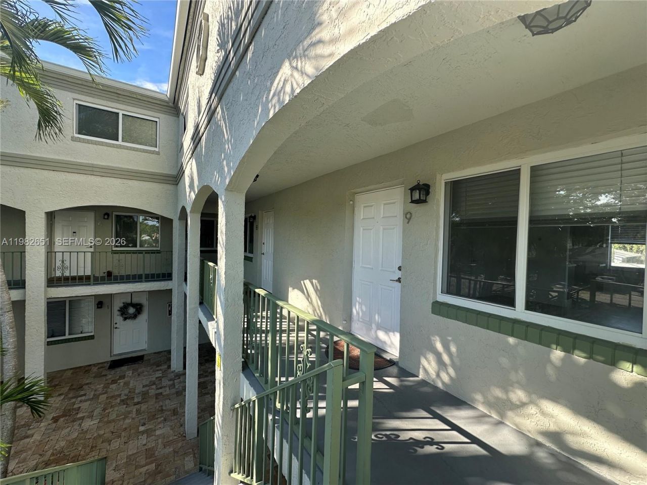 913 NE 17th St, Unit 8, Fort Lauderdale, FL 33305 Photo