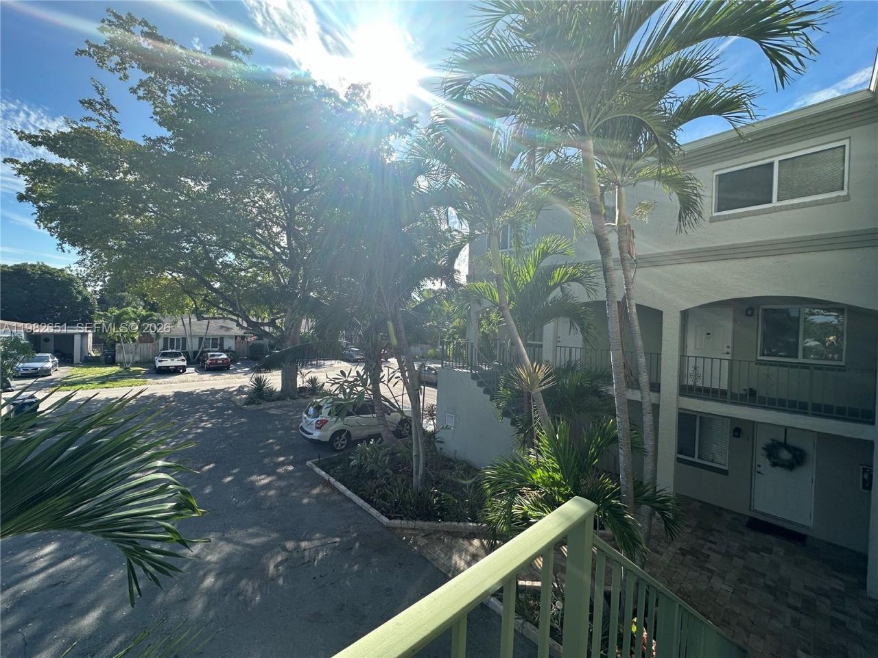 913 NE 17th St, Unit 8, Fort Lauderdale, FL 33305 Photo