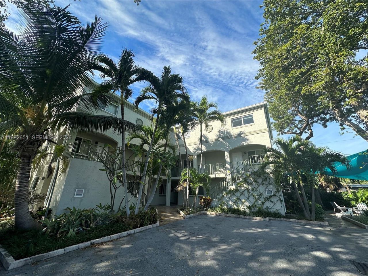 913 NE 17th St , Unit 8, Fort Lauderdale, FL 33305 Photo