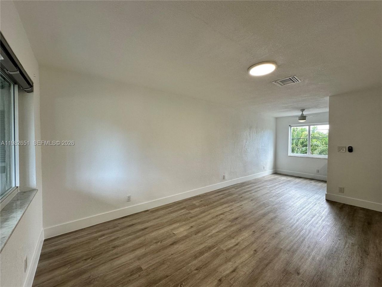 913 NE 17th St, Unit 8, Fort Lauderdale, FL 33305 Photo