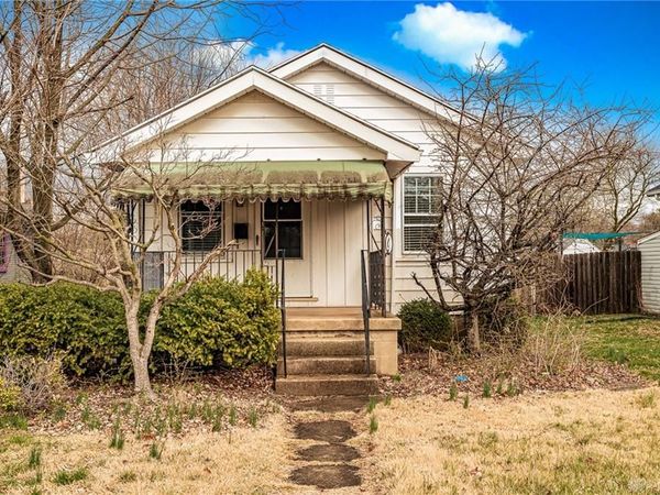 1047 W Dorothy Lane, Kettering, OH 45409