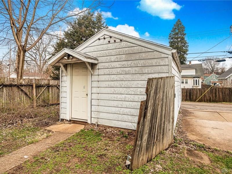 1047 W Dorothy Lane, Kettering, OH 45409 Photo 13